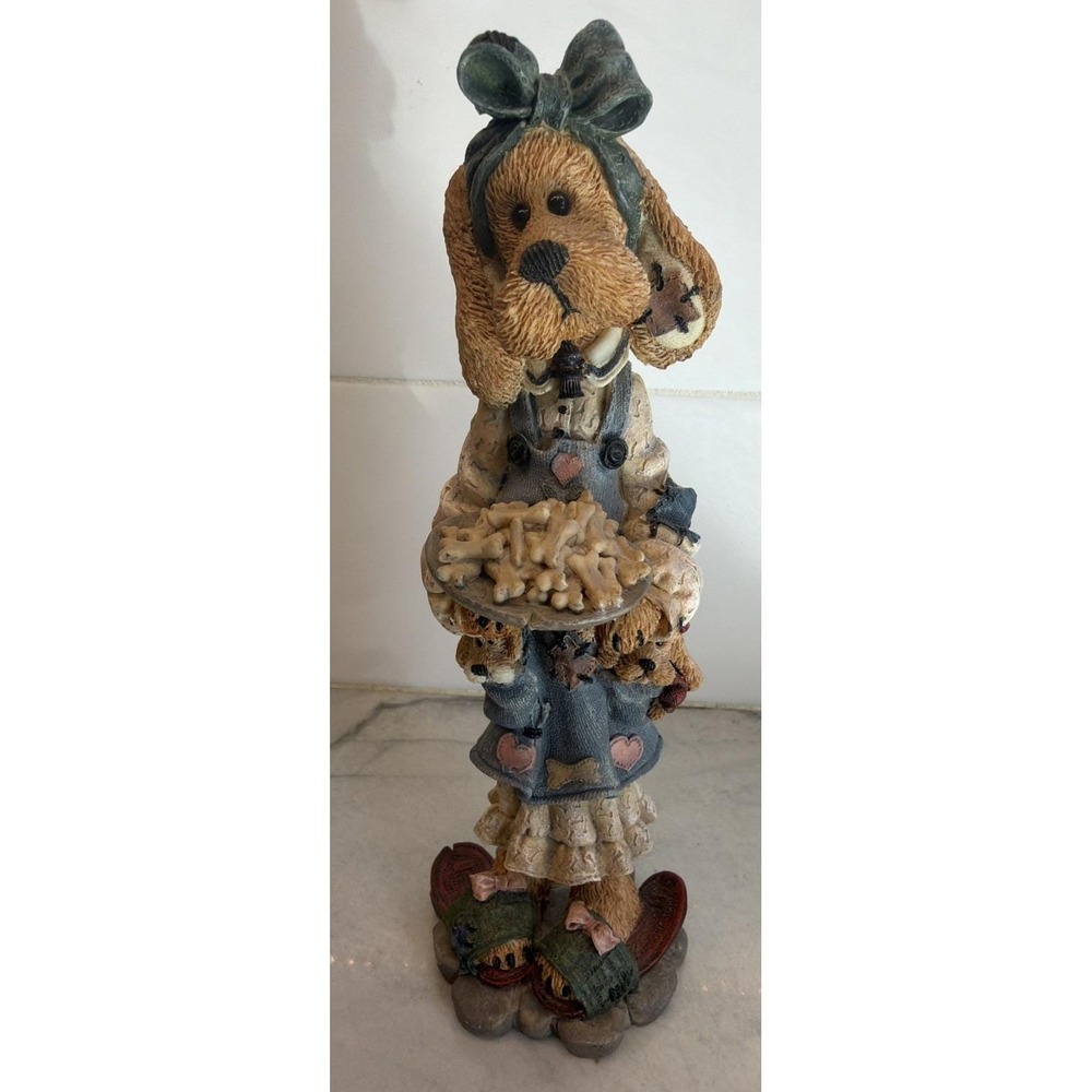 Boyds Bears Betty Cocker Dog Cocker Spaniel Baker Figurine Folkstone Collection